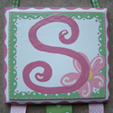 The Apple Scallop with Bubble Gum Monogram and a Flower Accent...click to enlarge