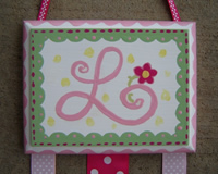 Scallop Border Hairbow Holder...Monogram Initial