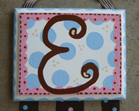 Scallop Border Hairbow Holder with Polka Dot Monogram